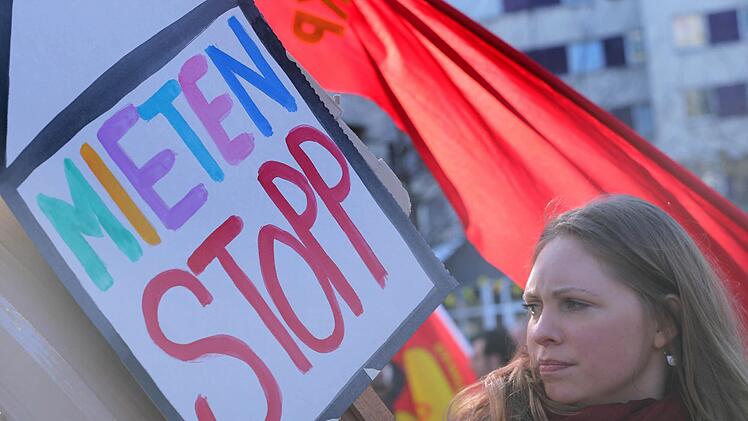 Das Volksbegehren fordert einen Stopp der Mietspirale in Bayern. Foto: Wolfgang Kumm/dpa