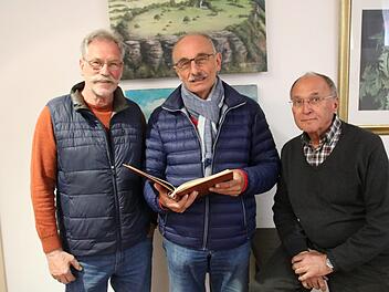 Anton Köcheler, Hermann Hacker und Jürgen Schedel (von links) von der Kulturinitiative (KIS) machen sich Gedanken, wie es kulturell in Bad Staffelstein weitergehen kann.Matthias Einwag