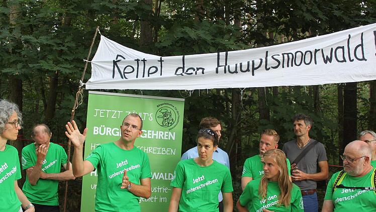 Anfang Juni wurde der Startschuss zum Bürgerbegehren gegen den Gewerbepark Geisfelder Straße gegeben. Niklas Schmitt