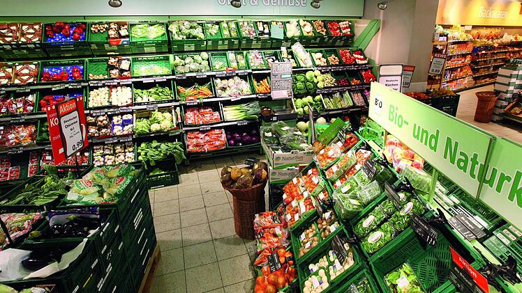 Blick in das Gemüsesortiment eines Einkaufsmarktes Foto: FT