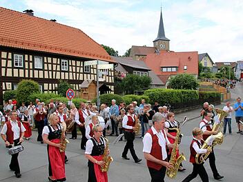 Die Autenhaus'ner Musikanten beim Sternmarsch Foto: Bettina Knauth