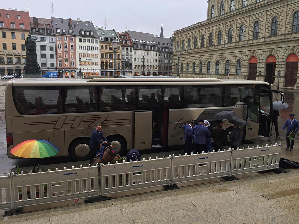 Wiesn-einzug der Winzer