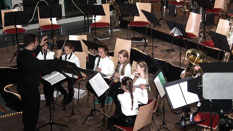 Michael Schmidt mit dem Juniororchester