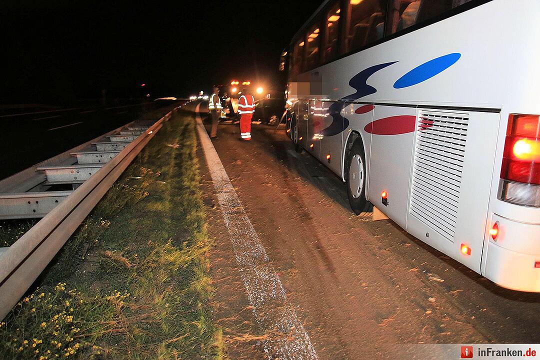 Unfall mit Reisebus auf der A73