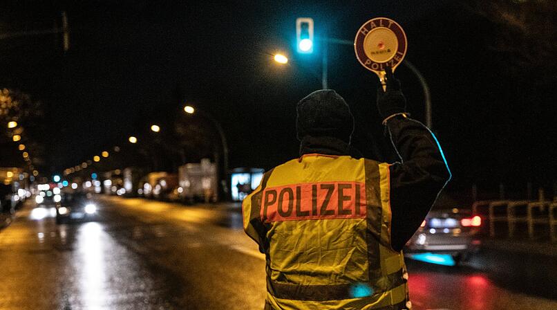 Bamberg: "Schockierende Bilanz" nach Polizei-Kontrollen  &ndash; gef&auml;hrliche Flucht