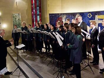 Das Ensemble Gombert aus Melbourne beeindruckte bei seinem Gastspiel vor zahlreichen Zuhörern in der Coburger Salvatorkirche. Foto: Jochen Berger