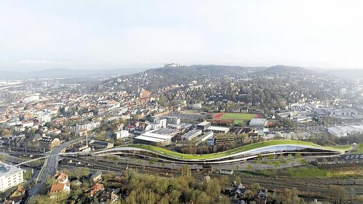 Das kommt heraus, wenn die Hochschule ihre Architekten und Designer mal ohne jede Einschränkung träumen lässt: Ein grünes Band ("Spine"), ein Rückgrat für das ehemalige Güterbahnhofsgelände vom Schlachthof bis zur alten Stückguthalle, mit dem Campus Design über eine Fußgängerbrücke über die Frankenbrücke verbunden.