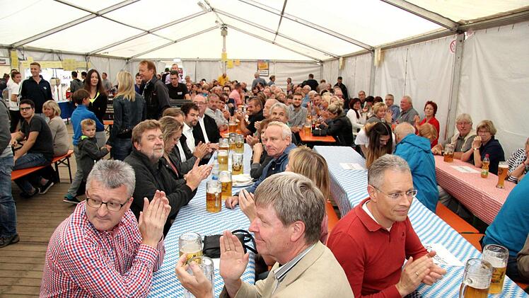 Impressionen von der Großenseebacher Kirchweih  Foto: Richard Sänger