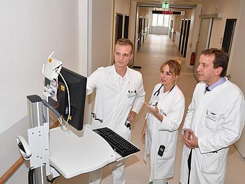 In der Abteilung für Psychosomatik haben die Mitarbeiter die Arbeit aufgenommen. Foto: Ronald Rinklef