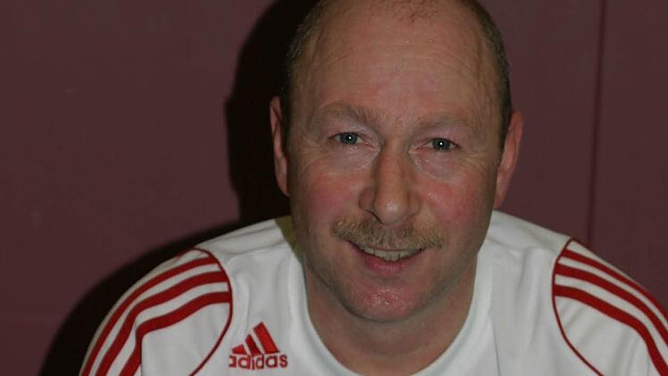 Trainer Uwe Hartmann reicht nicht, was er von seinem Team bislang gesehen hat. Er will, dass der TSV Burgpreppach ganz vorne mitspielt. Foto: Dietz