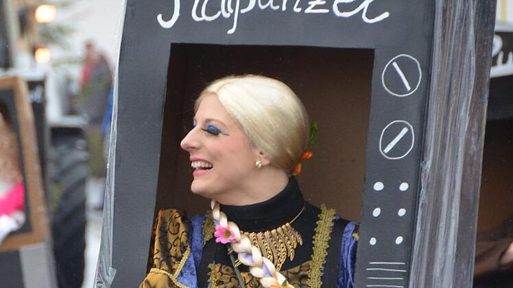 Straßenfasching in Ebenhausen Foto: Peter Rauch