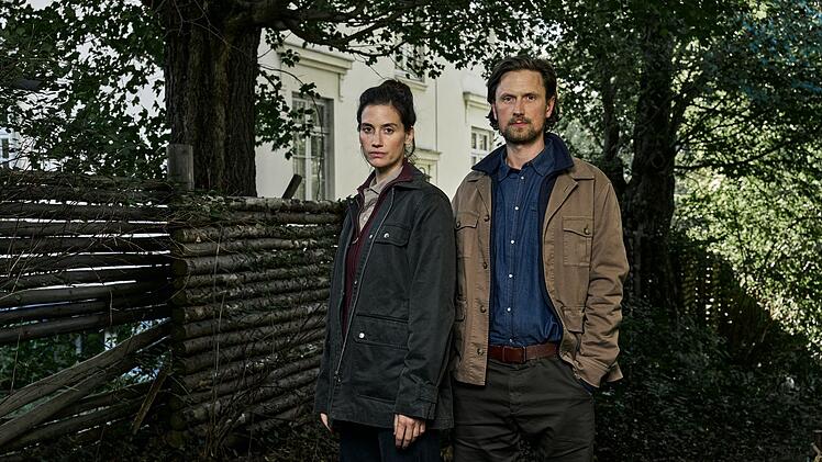 Naia Thulin (Danica Curcic) und Mark Hess (Mikkel Boe F&oslash;lsgaard) ermitteln in einem neuen Fall von Serienmorden. Die Stimmung zwischen ihnen ist angespannt - was ist seit der Aufl&ouml;sung ihres letzten Falls zwischen ihnen vorgefallen?