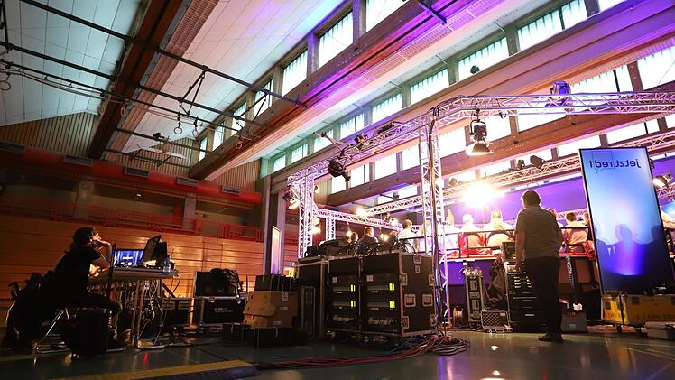 Die Fernsehsendung "Jetzt red i" war zu Gast in Kronach. Foto: Marian Hamacher