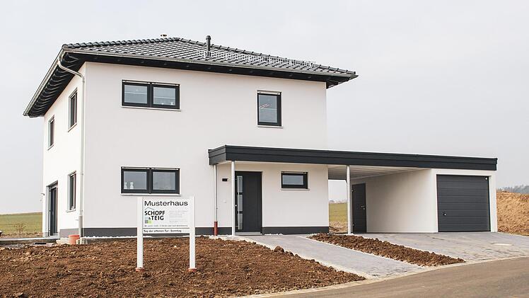 Am 24. Februar kann das Musterhaus in Oberlauter von 14 bis 17 Uhr besichtigt werden. Zudem stehen an diesem Tag den Besuchern mehrere Fachleute für fachspezifische Fragen zur Verfügung.  Fotos: Pia Nowak