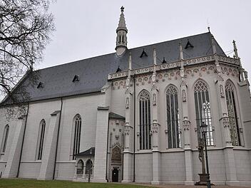 Die Ritterkapelle in Haßfurt. Am 12. November werden 250 Besucher von den Kirchenbänken aus der Deutschrock-Band "Haudegen" zuhören. Foto: Ulrike Langer
