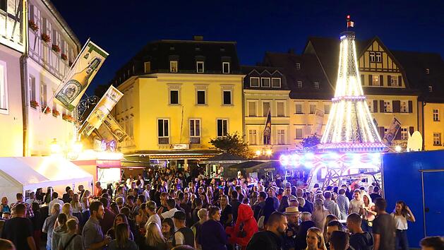 Die Kulmbacher k&ouml;nnen sich nach den Absagen der vergangenen Jahre jetzt 2022 auf ein Altstadtfest freuen. Foto: Archiv/Monika Limmer