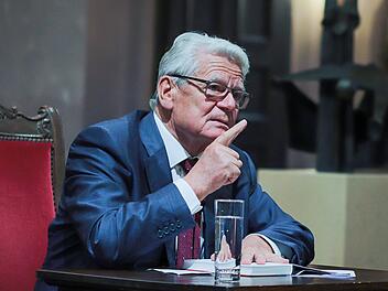 Über Toleranz und ihre Grenzen sprach der frühere Bundespräsident Joachim Gauck in der Erlöserkirche.