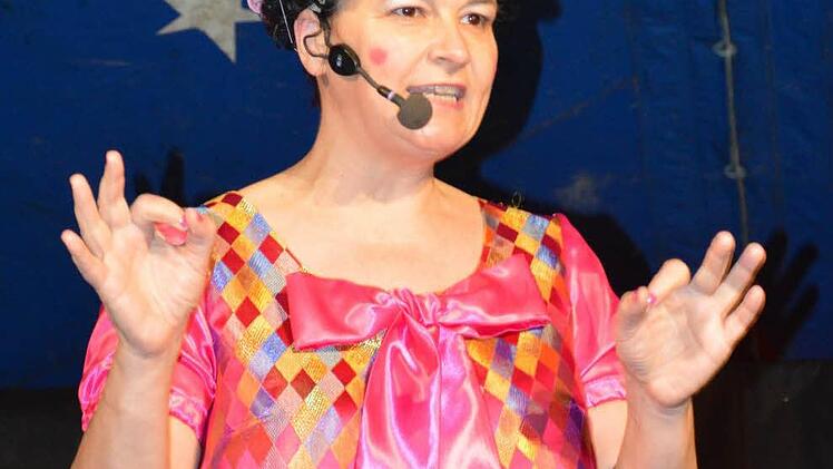 Die Luise Kinseher von Dobenreuth: Angela "Gela" Hofmann in der B&uuml;tt