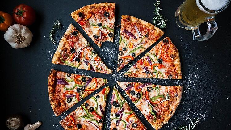 In Fürth gibt es eine große Auswahl an köstlichen Pizzerien.