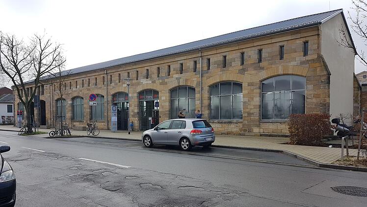 In Bamberg gibt es ein Fahrradparkhaus, das aber seit seiner Eröffnung im Jahr 2012 nicht gut ausgelastet ist.
