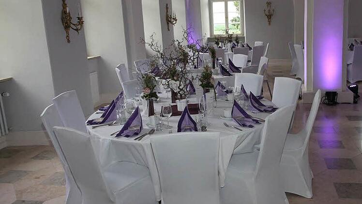 Fürstliches Flair bietet die Jägersburg auch bei der Hochzeitsfeier. Foto: Mathias Erlwein