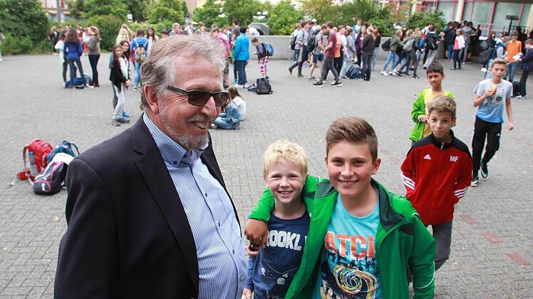 Andreas Elsässer, der Rektor der Bad Kissinger Realschule, geht in den Ruhestand. Foto: Carmen Schmitt