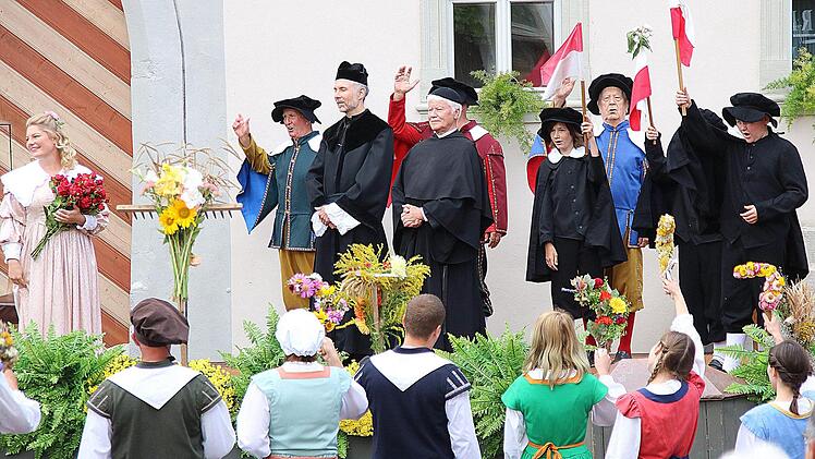 Das Heimatspiel "die Schutzfrau von Münnerstadt" wurde am Sonntag zum zweiten Mal in diesem Jahr aufgeführt. Foto: Dieter Britz