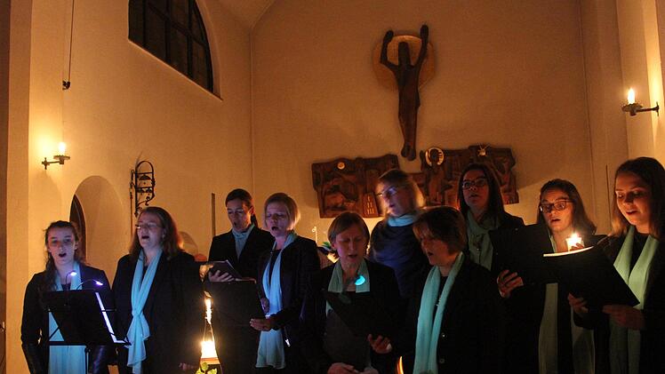 Die Musikgruppe Amicitia erfreute die zahlreichen Zuhörer mit gelungenen und anspruchsvollen Weisen. Foto: Sonny Adam