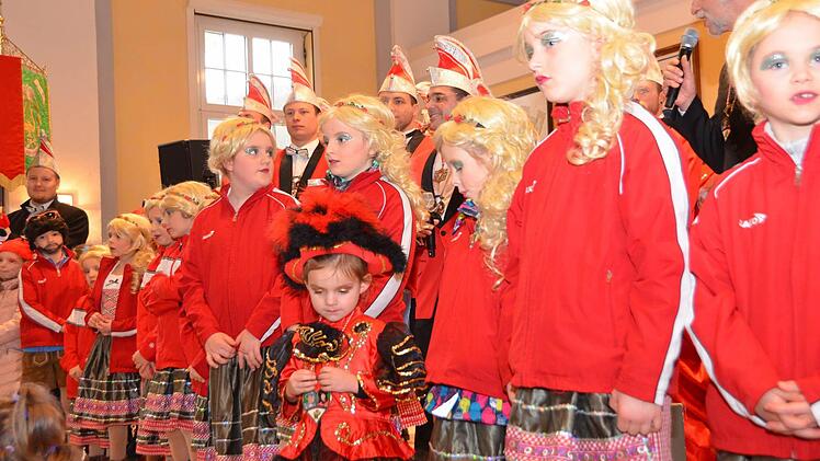 Faschingsausklang im Tattersall. Foto: Peter Rauch