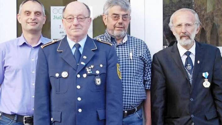 Das neue Vorstandsteam des SKB Pressig (von links): Schatzmeister Uli Horn, Vorsitzender Karl-Heinz Löffler, Zweiter Vorsitzender Berthold Nickol und Schriftführer Josef Bonik  Foto: Karl-Heinz Hofmann