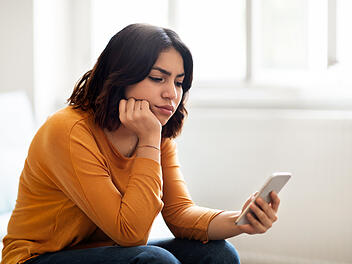 3 Gründe, warum du dein Handy regelmäßig ausschalten solltest