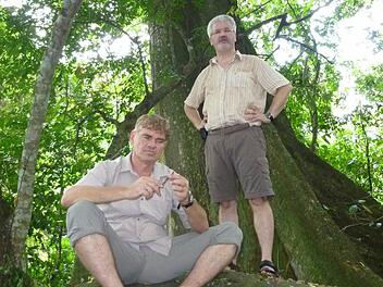 Michael Kreitmeir (links) und sein Bruder, P. Christoph Kreitmeir.