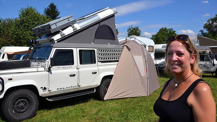 Birgitt Liebers berichtete beim Globetrotter-Treffen in Nickersfeldenüber ihre Erfahrungen in Afrika. Fotos: Peter Rauch