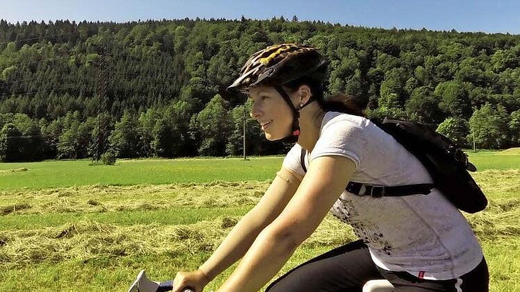 Das Training ist beendet. Morgen wird sich zeigen, ob die acht Wochen Vorbereitungskurs des ASV-Triathlon ausgereicht haben, um aus BR-Reporterin Dagmar Besand eine Finisherin zu machen. Foto: Andreas Riese