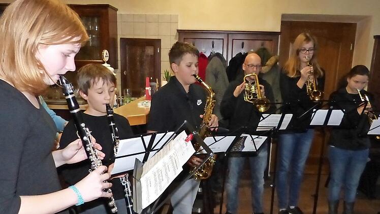 Für die musikalische Einstimmung sorgte der Nachwuchs der Stadtkapelle Kupferberg. Foto: Klaus-Peter Wulf
