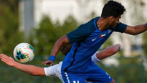 Wo ist unten, wo ist oben? Und wo ist der Ball? Fragen sich die Kontrahenten im internationalen Freundschaftsspiel zwischen dem ATSV Erlangen und dem Al-Nasr Sports Club aus Dubai. Foto: Zink