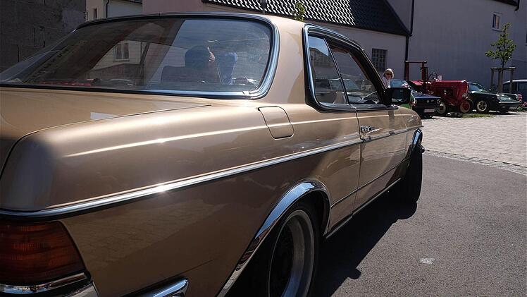 Trotz Hitze sehr gut besucht: Das Oldtimertreffen in Sulzthal.  Foto: Gerd Schaar
