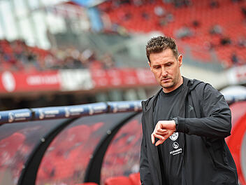 Zeit zu gehen? Miroslav Klose trainiert seit einem Jahr den 1. FC Nürnberg