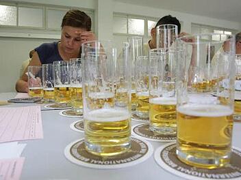 Die Jury hat es auch in diesem Jahr wieder nicht leicht die besten Biere für den European Beer Star auszuwählen. Foto: European Beer Star