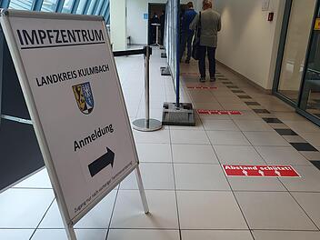 Hier geht's zum Kulmbacher Impfzentrum.