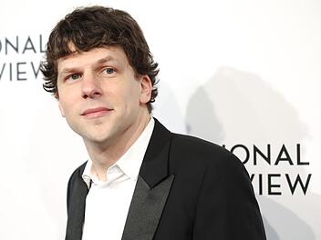 In "The Social Network" spielte Jesse Eisenberg nach Ansicht vieler die Rolle seines Lebens. Dennoch weigerte er sich, f&uuml;r die Fortsetzung "The Social Network" erneut den Facebook-Gr&uuml;nder Mark Zuckerberg zu spielen.