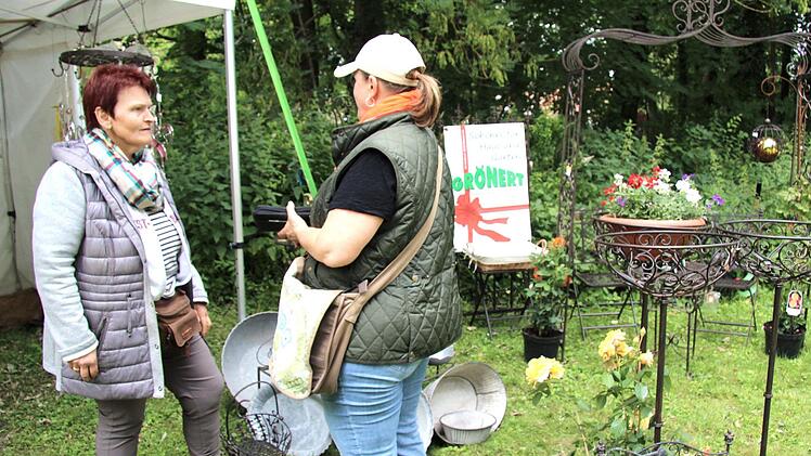 Walli Grönert, links, würde sich eine Wiederholung wünschen.   Foto: Richard Sänger