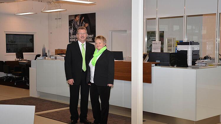Firmenchef Georg Müller mit Ehefrau Elfi (geborene Föhr), die aus Wartenfels stammt.
