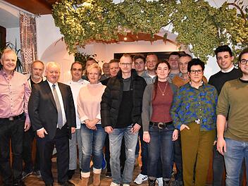 Viele junge Leute sind unter den Kandidaten der WGA Weißenohe Foto: Petra Malbrich