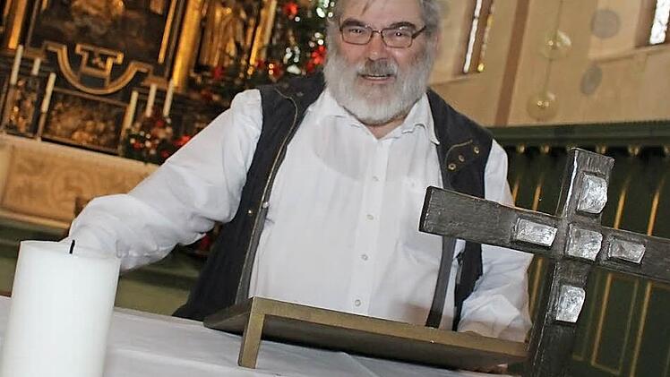 Traugott Burmann in gewohnter Umgebung: Die Petrikirche in Kulmbach war über 20 Jahre sein zweites Zuhause.  Foto: Lisa Kieslinger