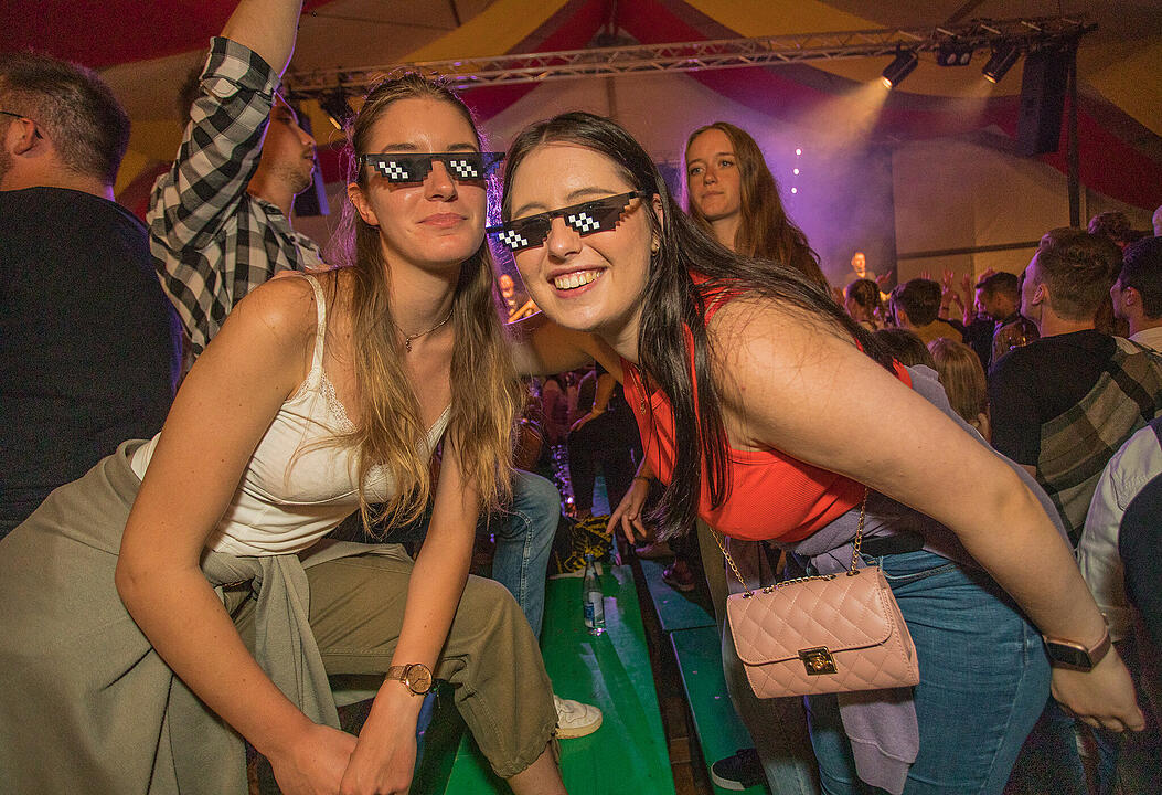 Am Samstagabend spielte die Band "Klostergold".