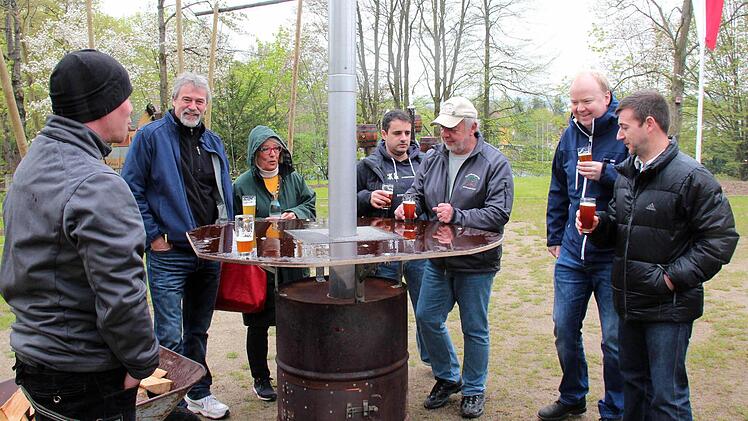 Das schlechte Wetter hielt die Besucher nicht ab. Foto: Johanna Blum