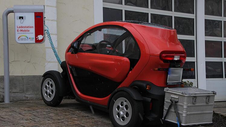 Beim Aufladen.  Foto: Ulrike Müller