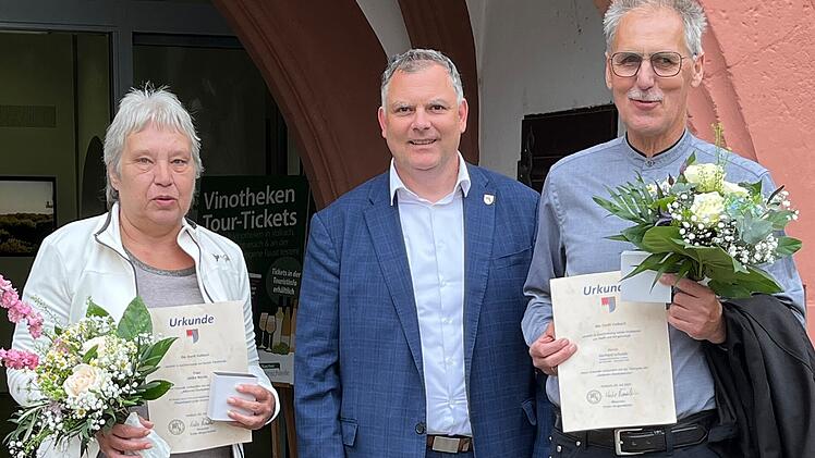 Volkach: F&uuml;r ihr ehrenamtliches Engagement - Stadt zeichnet verdiente B&uuml;rger aus