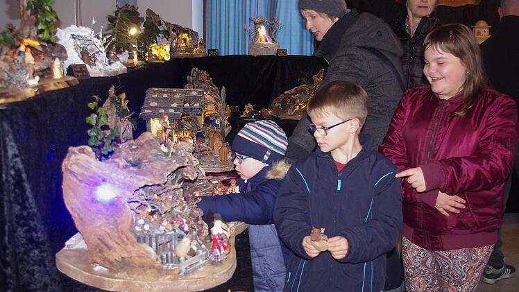 Weihnachtsmarkt in Wilhelmsthal. Foto: Heike Schülein